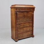 1341 8124 SECRETAIRE